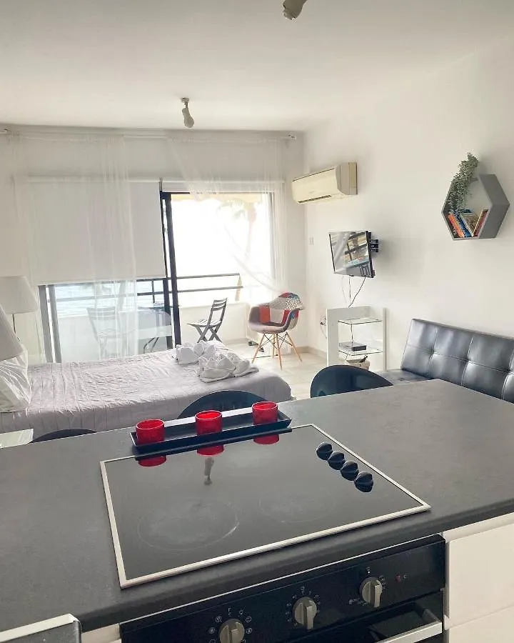 Krasas Beach Apartments Larnaca