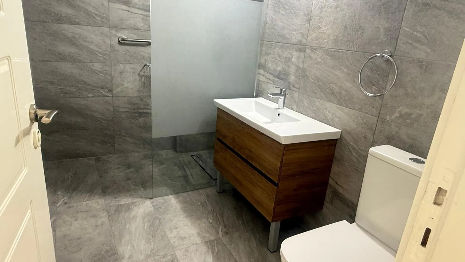 Krasas Beach Apartments Larnaca Cyprus