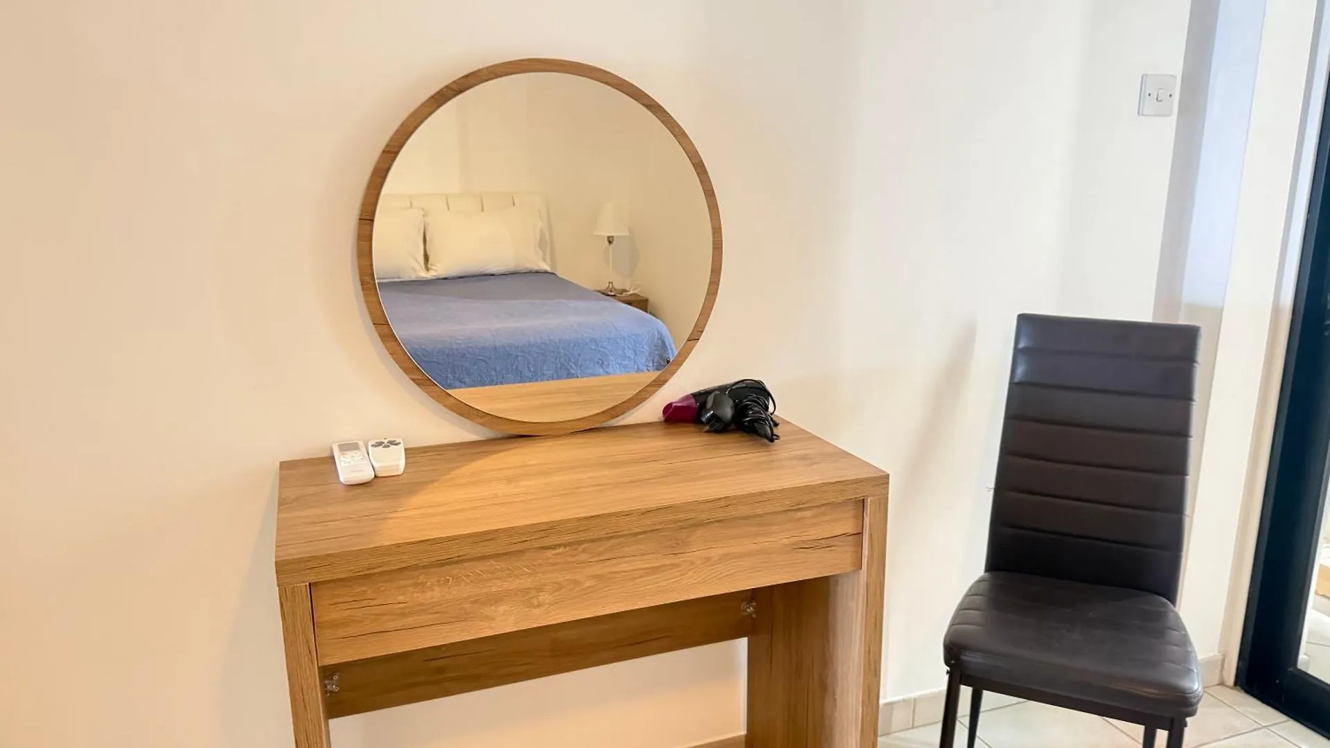 Krasas Beach Apartments Larnaca