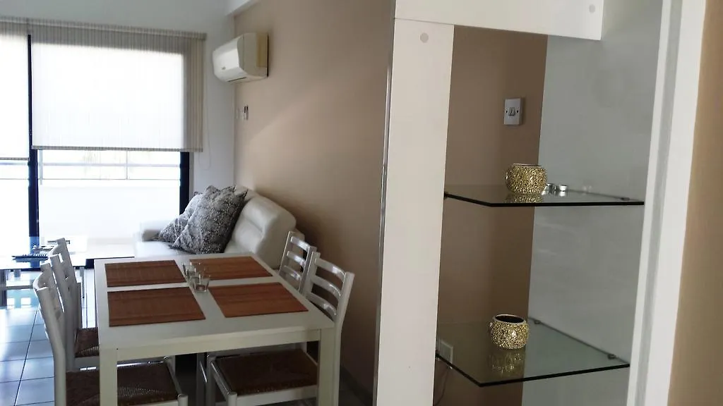 Krasas Beach Apartments Larnaca